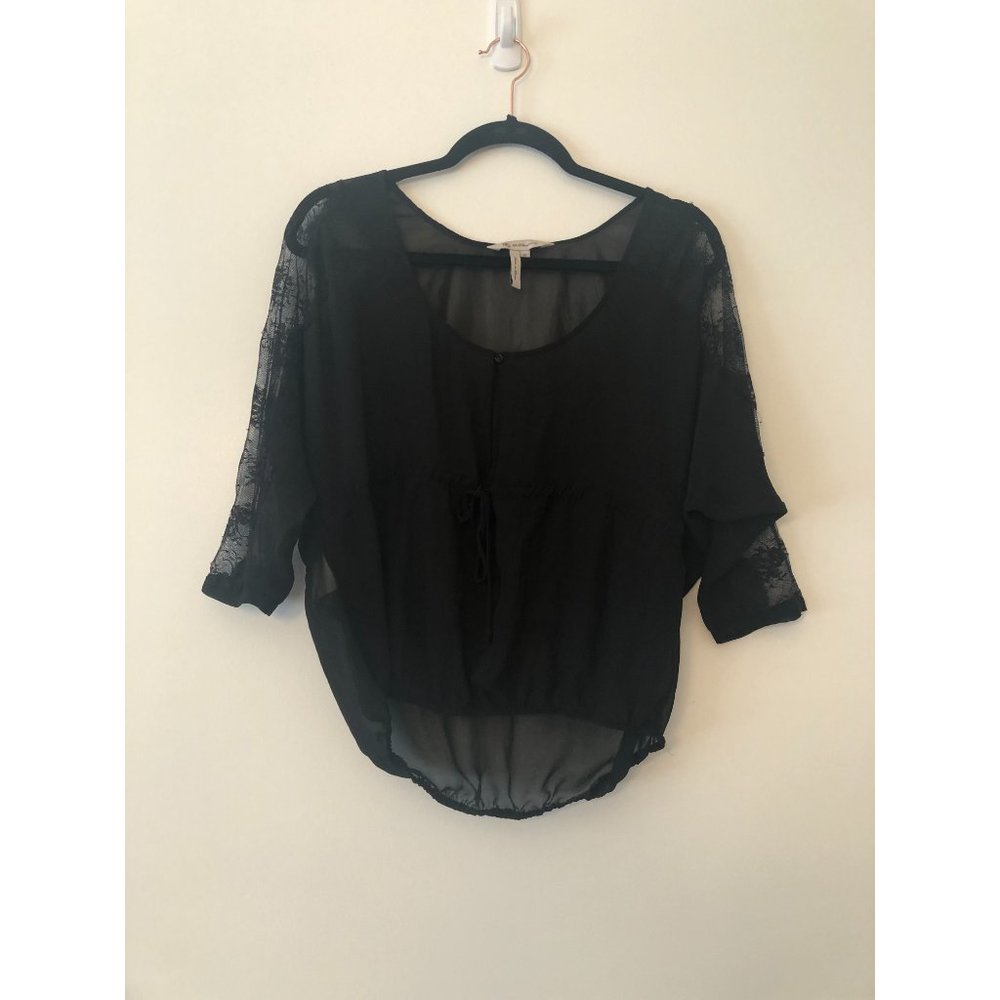 BCBGeneration Sheer Lace-Sleeve Blouse | Black | XS - Picture 4 of 10
